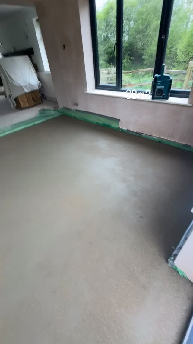 Extension floor